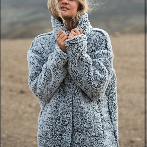 Billabong Jackets & Blazers - BILLABONG - Cozy Days Sherpa Fleece Jacket